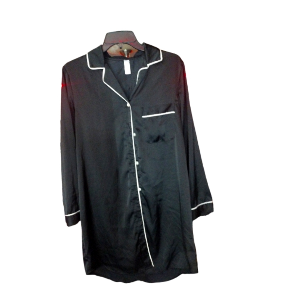 Stars above sleepwear